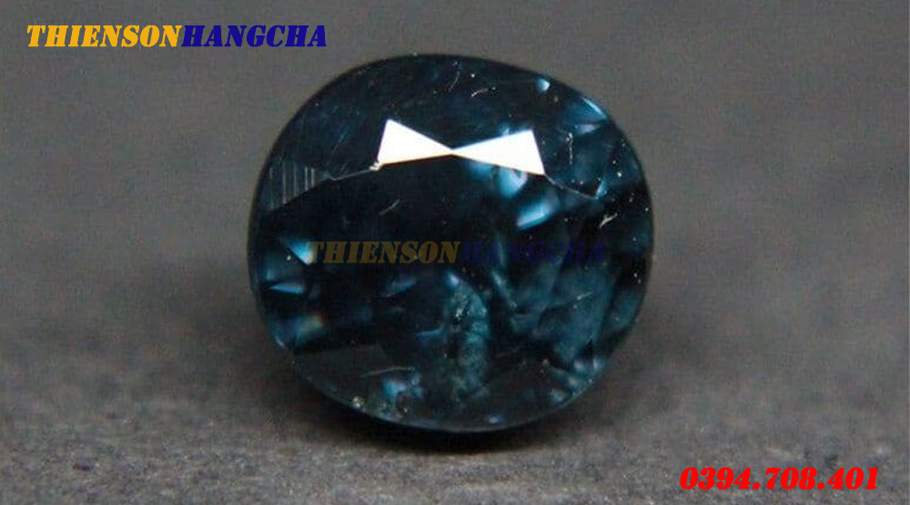 Đá quý Blue Garnet